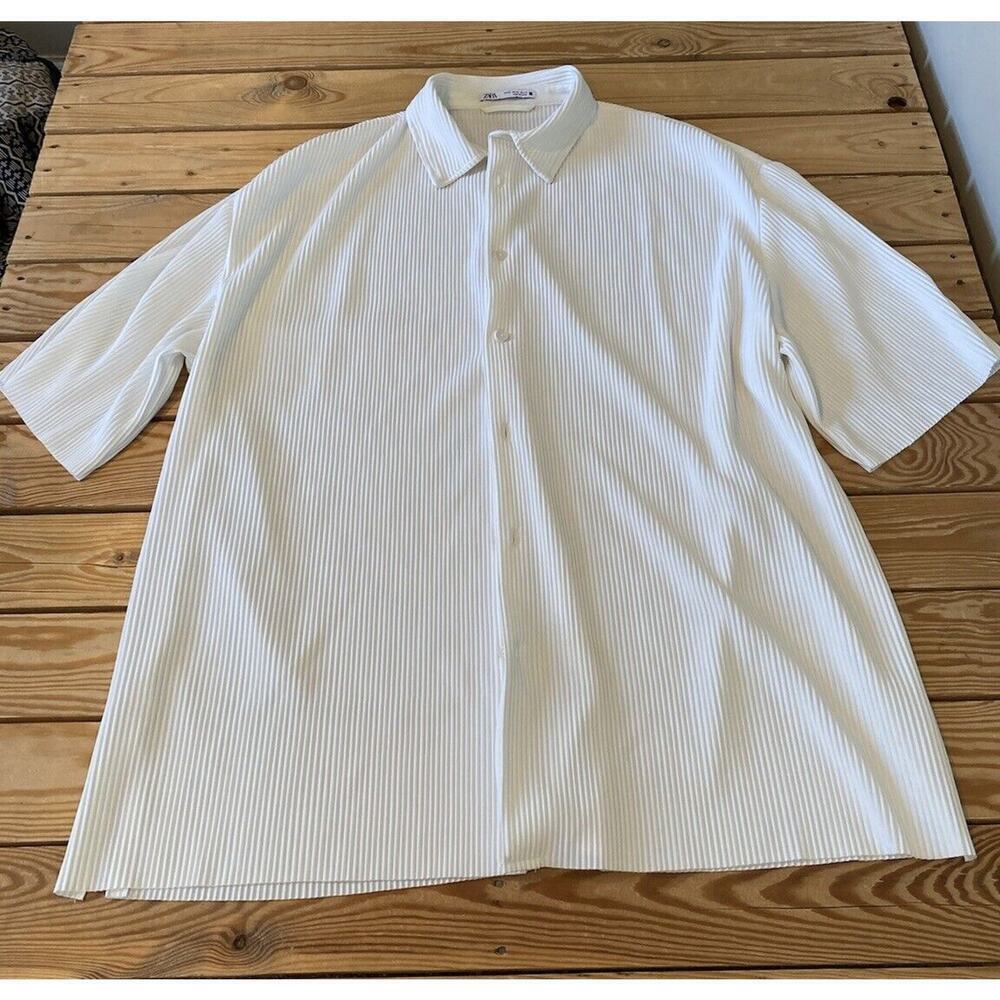 Zara Ribbed Button Down Shirt Size XL Women’s White Short Sleeve